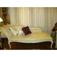 CHAISE LONGUE                      