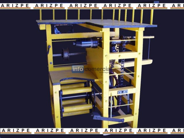 MAQUINA FORJADORA PARA ESCOBAS Y TRAPEADORES